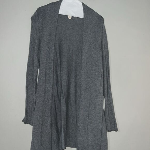Chicos size one/small gray longer length open cardigan - Picture 3 of 8